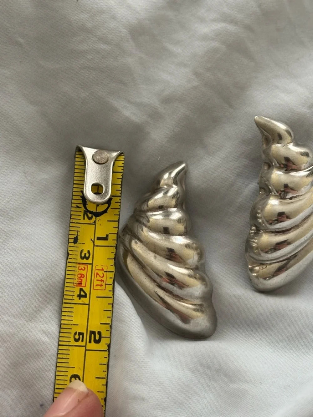 Vintage Oyster Shell Sterling Silver Earrings - Picture 5 of 7